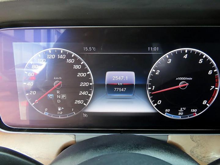 Mercedes-Benz E-Class W213 E300 4Matic Exclusive 10