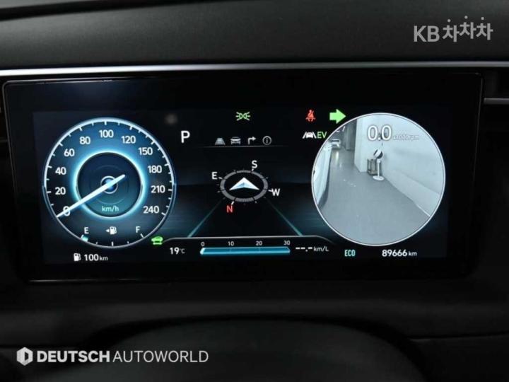 Hyundai Tucson Hybrid NX4 1.6T HEV 2WD Inspiration 9