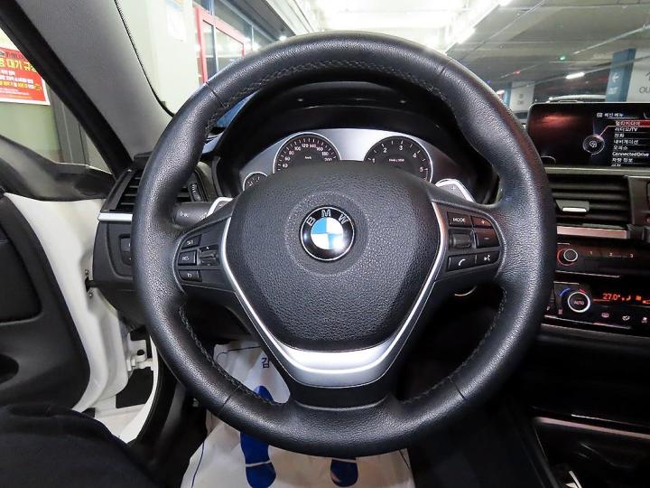 BMW 4 Series F32 420d Coupe Luxury F32 9