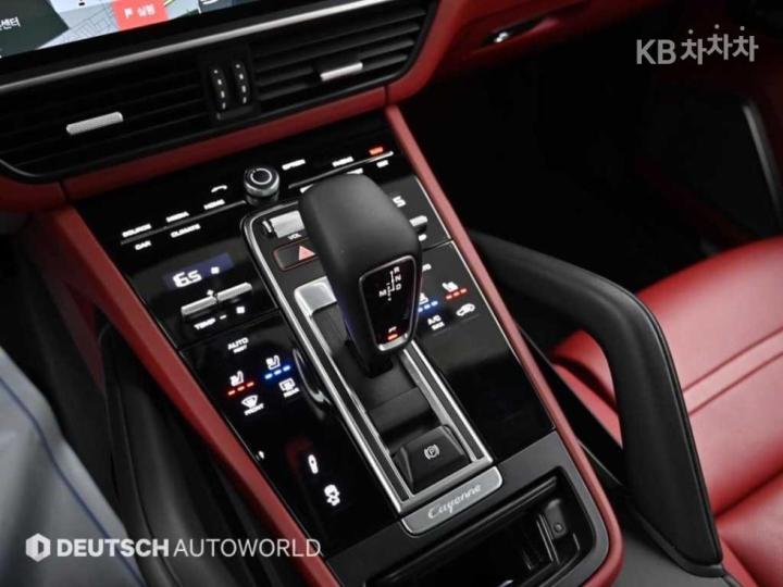 Porsche Cayenne 9Y0 3.0 Coupe Base Type 10