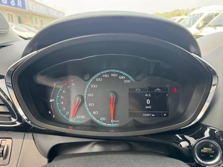 Chevrolet Spark The Next LT PLUS C-TECH 9