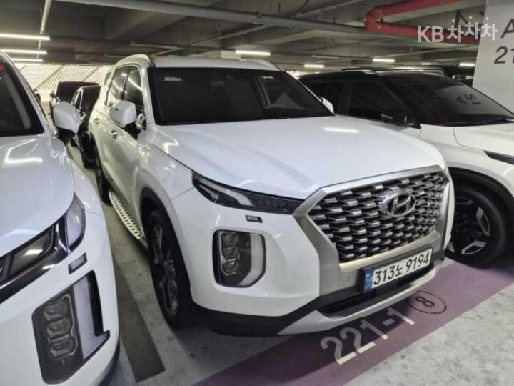 Hyundai Palisade 2.2 Diesel Exclusive 3