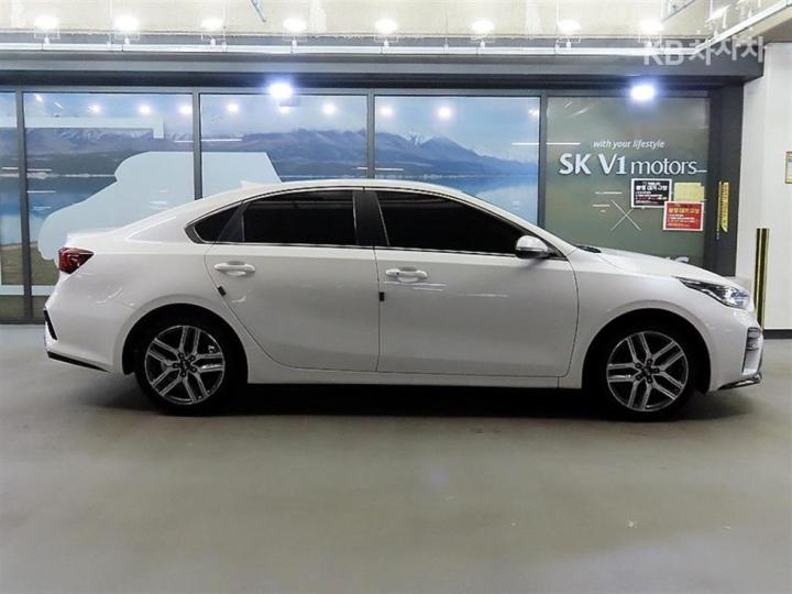 Kia K3 1.6 Gasoline Prestige 4