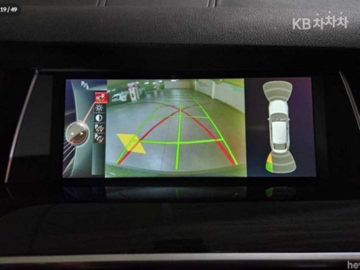 BMW Gran Turismo (GT) 30d xDrive F07 13 year ~ 7