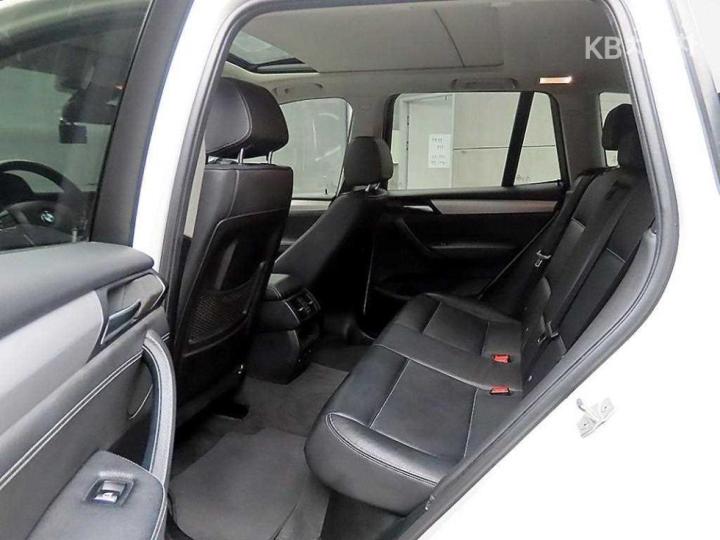 BMW X3 F25 xDrive 20d M Aero Dynamic 7
