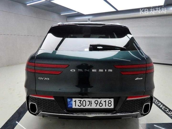 Genesis GV70 Gasoline 2.5T AWD 4
