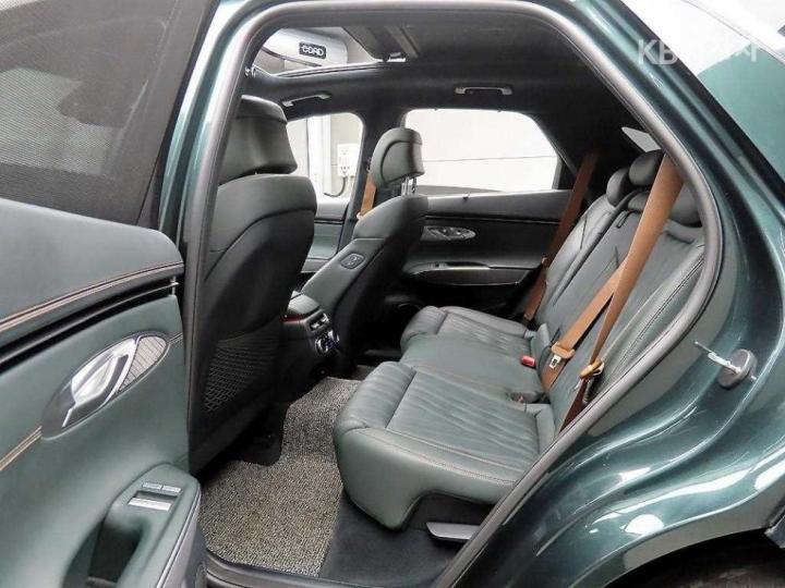 Genesis GV70 Gasoline 2.5T AWD 7