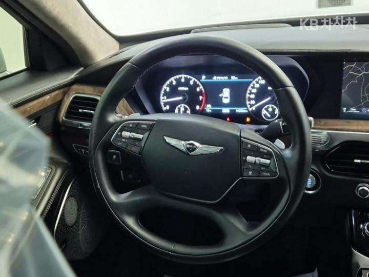 Genesis EQ900 5.0 GDI AWD Prestige 10