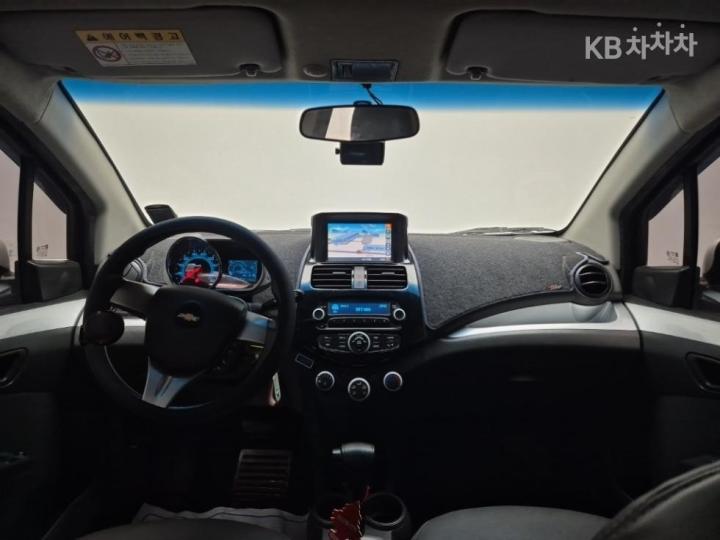 Chevrolet Spark LS Base Type 8