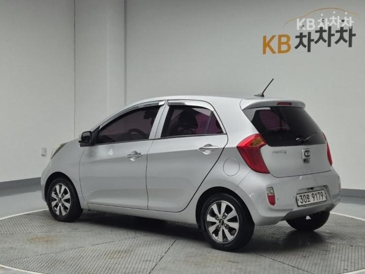 Kia Morning Deluxe Special 3