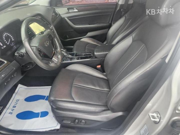 Hyundai Sonata LF 2.0 Smart Base Type 8