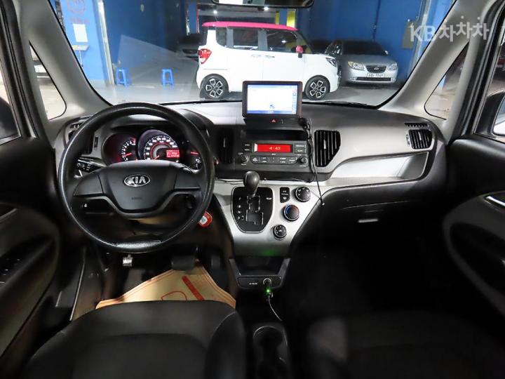 Kia Morning JA 1.0 Gasoline Prestige 6