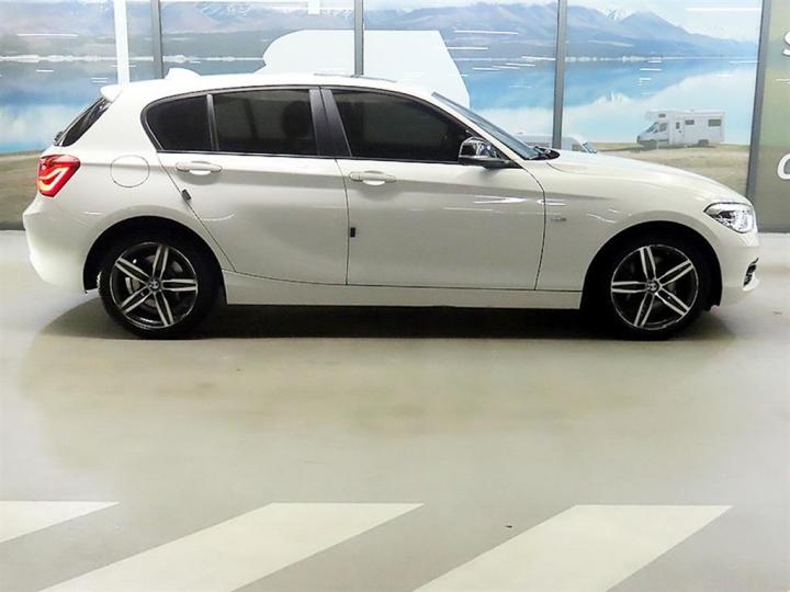 BMW 1 Series New 118d Sport Base Type 4