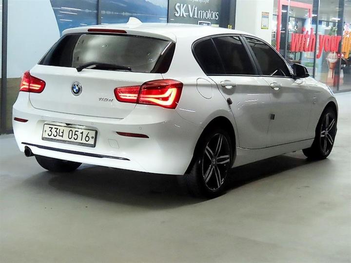 BMW 1 Series New 118d Sport Base Type 5