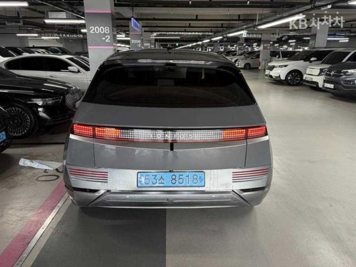 Hyundai IONIQ 5 Long Range Prestige 4