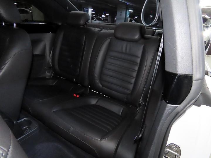 Volkswagen Beetle The 2.0 TDI Premium 12 year ~ 8