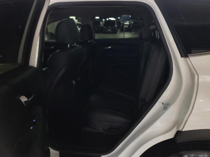 Hyundai Santa Fe TM Diesel 2.2 4WD Prestige 8