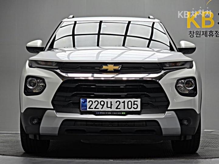 Chevrolet Trailblazer 1.35 Gasoline 2WD Premier 3