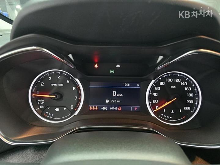 Chevrolet Trailblazer 1.35 Gasoline 2WD Premier 7