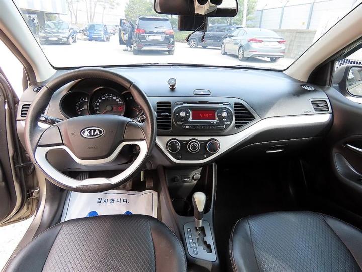 Kia Morning Deluxe Special 8