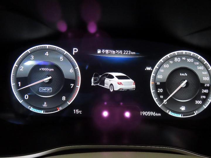 Genesis G70 SPORT 3.3T SPORT AWD Prestige 10