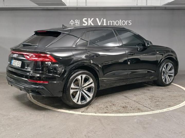 Audi Q8 3.0 55 TFSI Quattro Premium 5