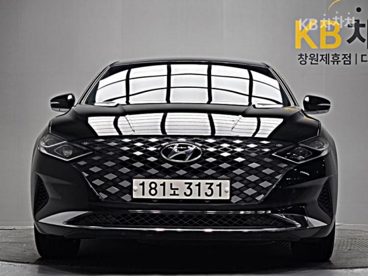 Hyundai Grandeur Hybrid 2.4 Premium Choice 3