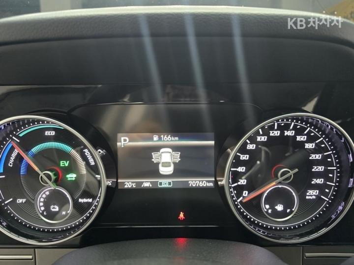 Hyundai Grandeur Hybrid 2.4 Premium Choice 7