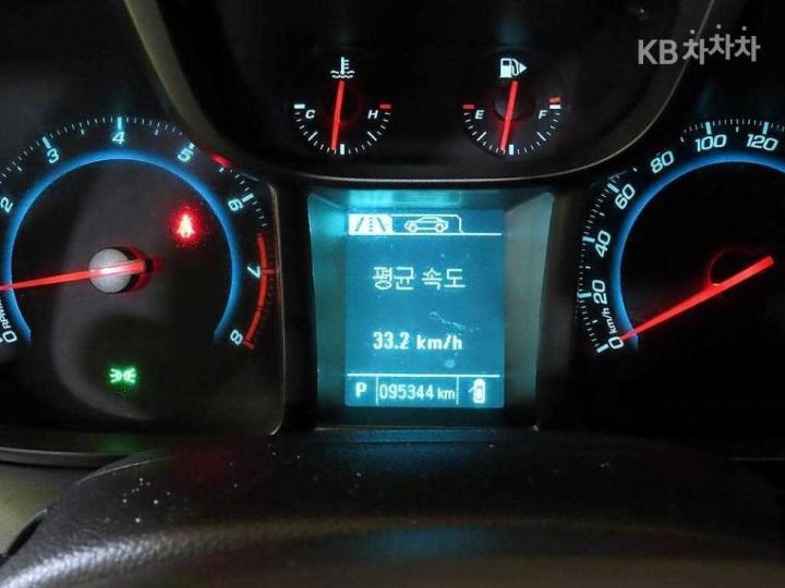 Chevrolet Orlando LPG LT Safety 10