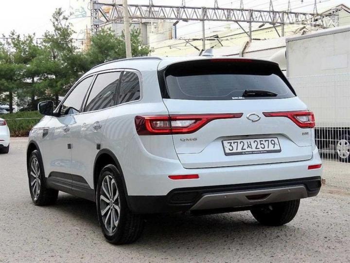 Renault QM6 2.0 GDe 2WD RE 4