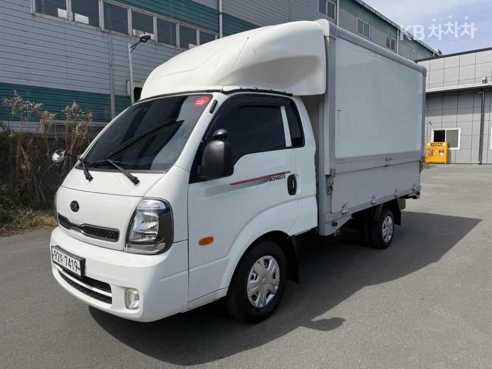 2022 - kia bongo iii