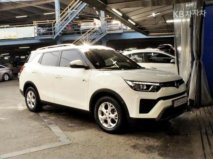 KG Mobility (Ssangyong) Tivoli Air X150 1.5 Gasoline A1 3