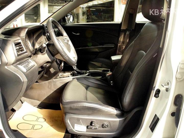 KG Mobility (Ssangyong) Tivoli Air X150 1.5 Gasoline A1 6