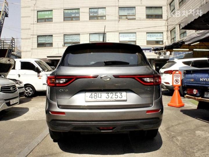 Renault QM6 2.0 4WD RE Base Type 4