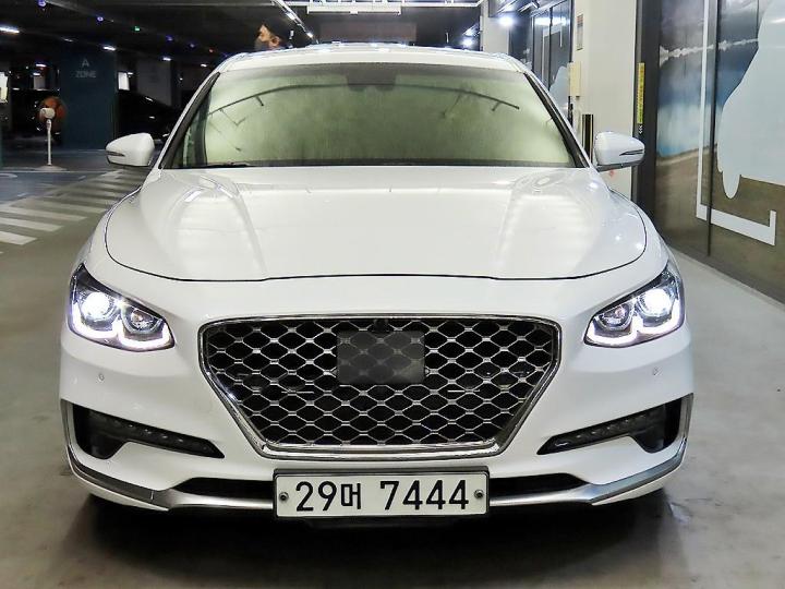 Hyundai Grandeur IG 3.0 Exclusive Special 3