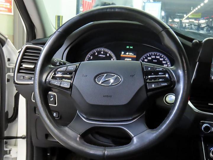 Hyundai Grandeur IG 3.0 Exclusive Special 9