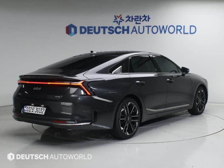 Kia K8 Hybrid 1.6 Turbo HEV Signature Black 3