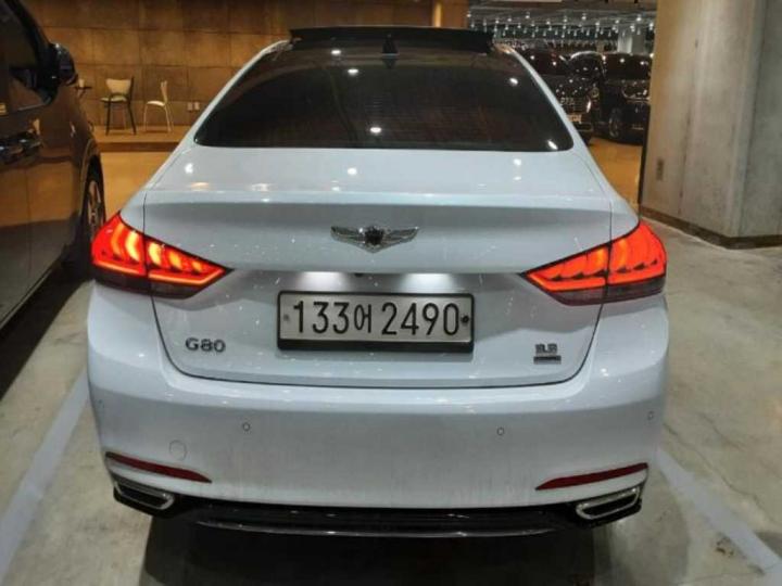 Genesis G80 3.3 GDI AWD Luxury 3