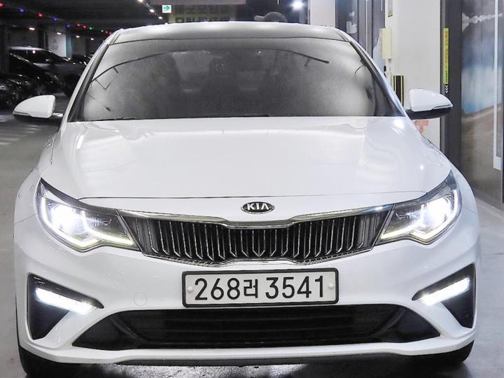 Kia K5 2.0 LPI Prestige 3