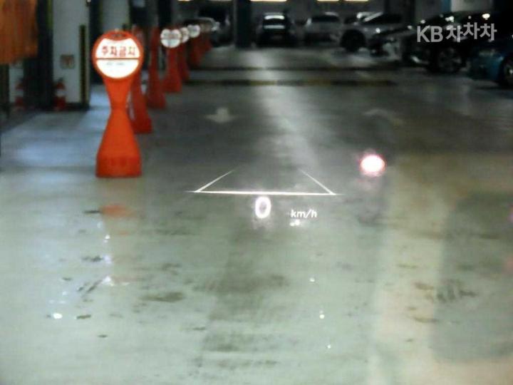 Hyundai IONIQ 6 CE Long Range AWD Prestige 10