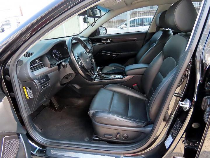 Kia K7 Premier 3.0 LPi Trendy 6
