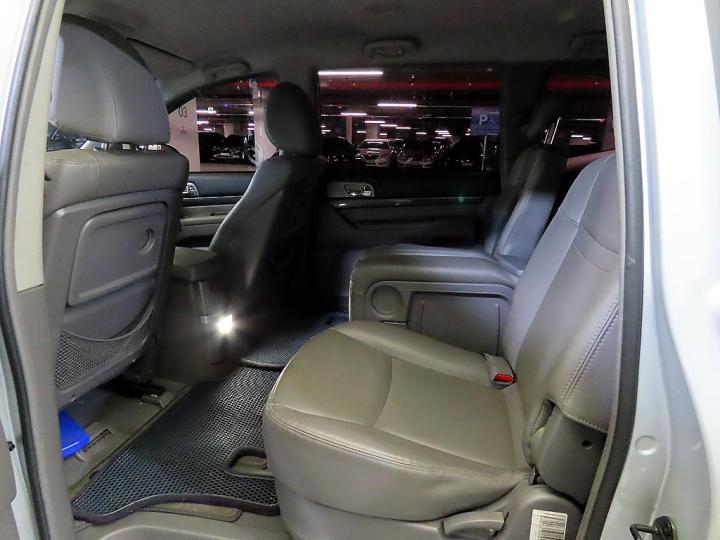 KG Mobility (Ssangyong) Korando Turismo 4WD GT 8