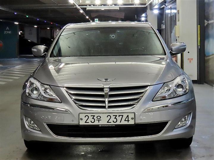 Hyundai Genesis BH330 MODERN Special 3