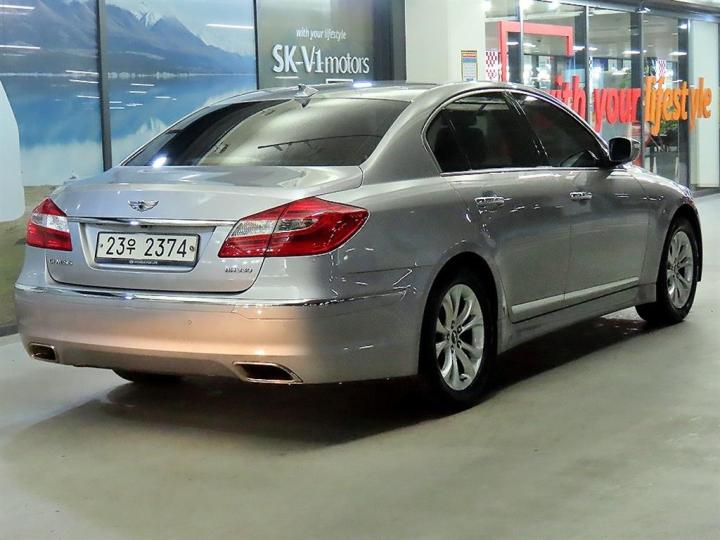 Hyundai Genesis BH330 MODERN Special 5