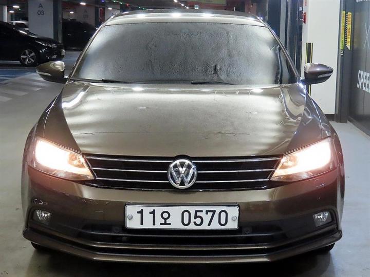 Volkswagen Jetta New 2.0 TDI BlueMotion 3