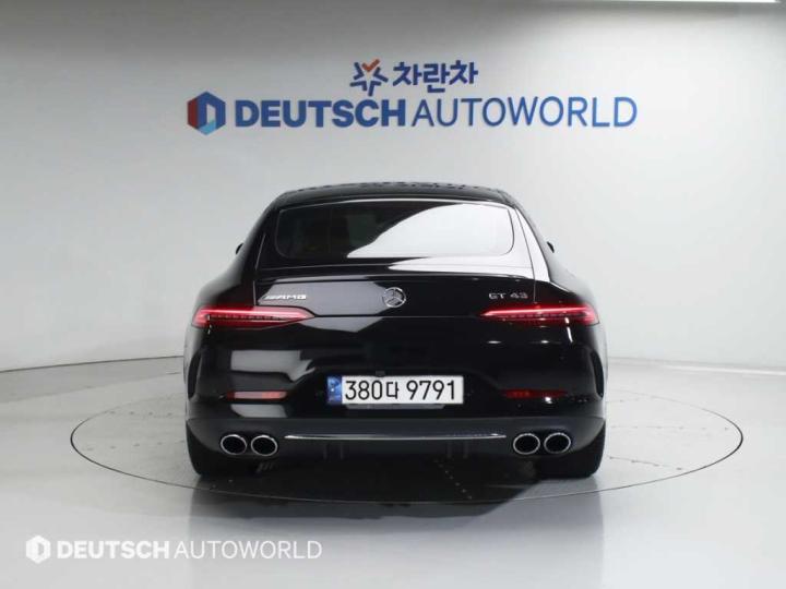 Mercedes-Benz AMG GT 4door 43 4MATIC+ 5