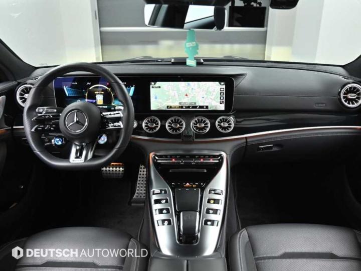 Mercedes-Benz AMG GT 4door 43 4MATIC+ 8