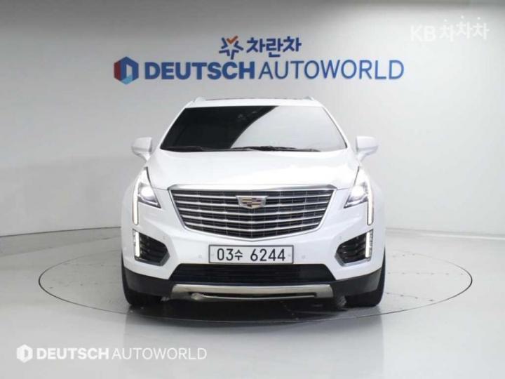 Cadillac XT5 3.6 Premium 4