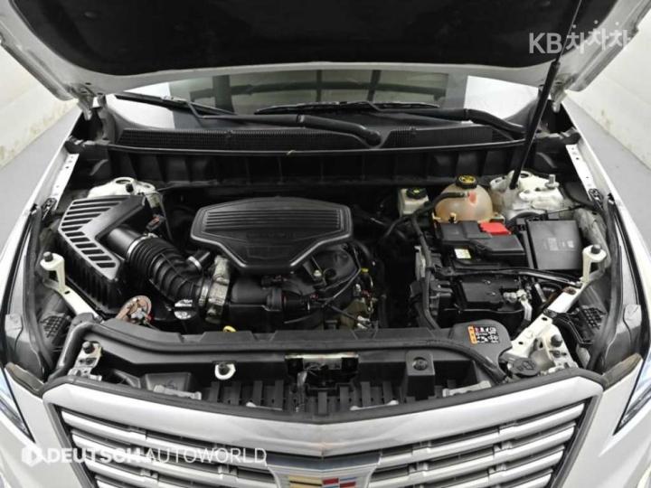 Cadillac XT5 3.6 Premium 7