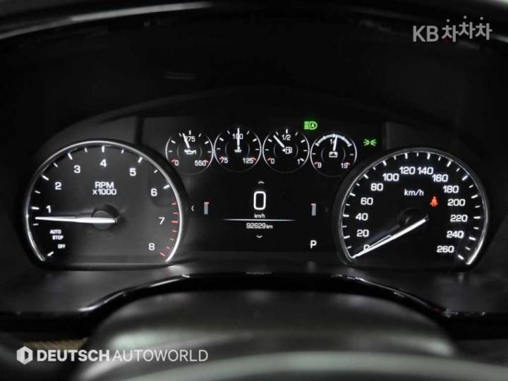 Cadillac XT5 3.6 Premium 9